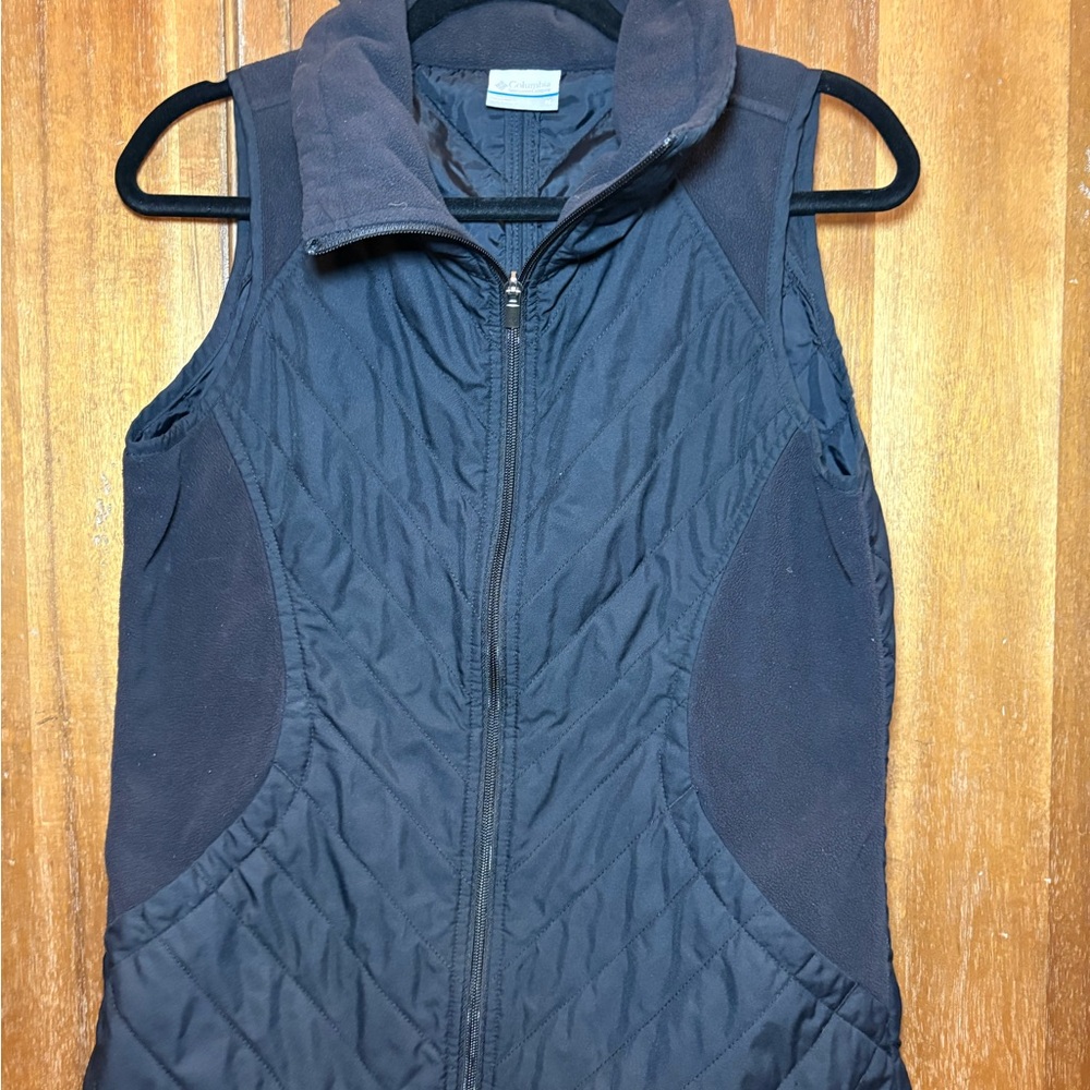 Columbia Women's Quilted Black Vest